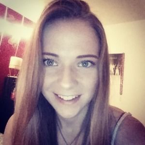 Meet your Posher, Carissa