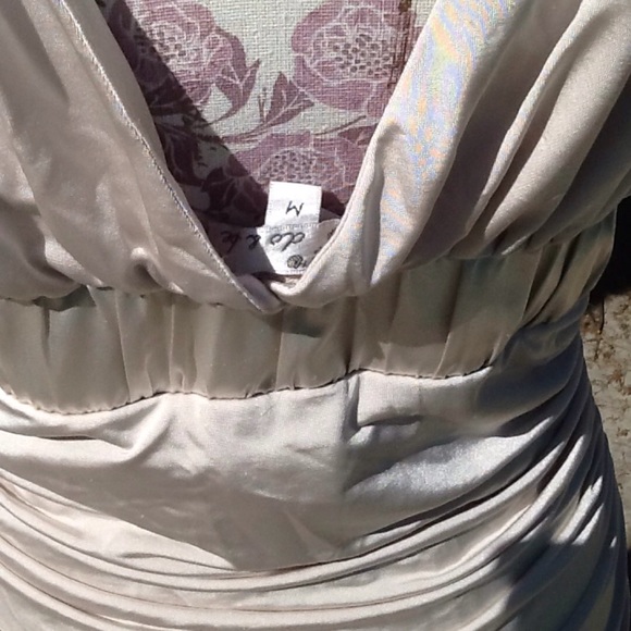 DRESS - Picture 3 of 3
