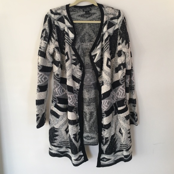 Lucky Brand Cream & Black Sweater