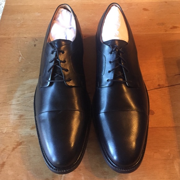 Mens Cole Haan dress shoes