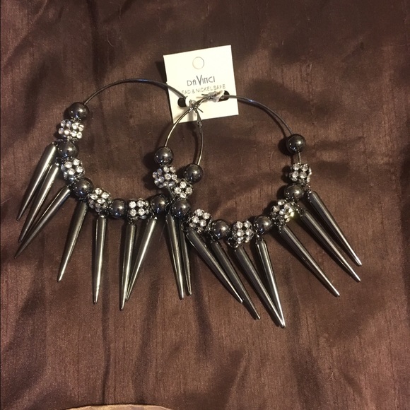 Earrings - Picture 3 of 3