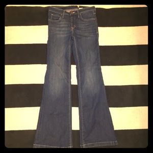 Flared Mid High Waist Jeans • Vintage Blue Size 26