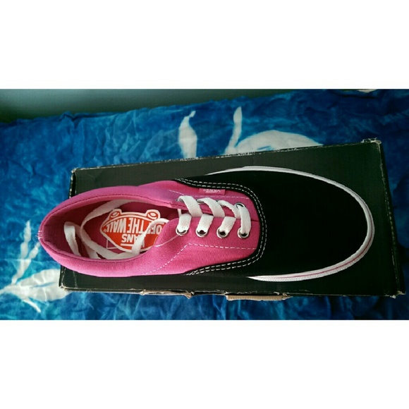 Vans shoes - Picture 2 of 2