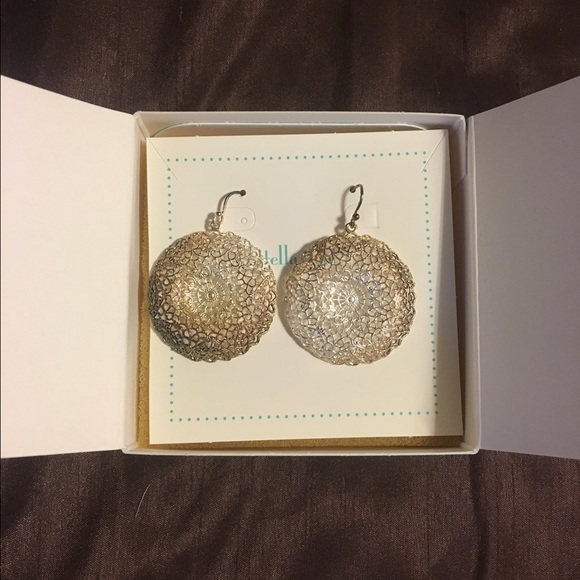 Earrings - Picture 3 of 3
