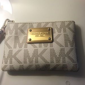 Michael Kors wristlet