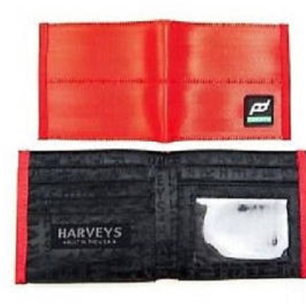 FD takata wallet Red