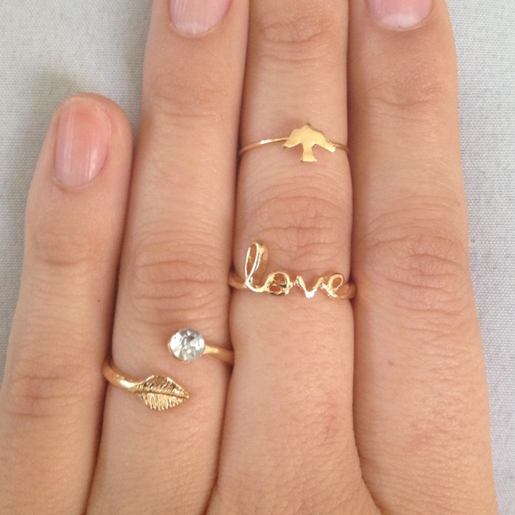 Jewelry - 🚫sold🚫3 piece midi ring set