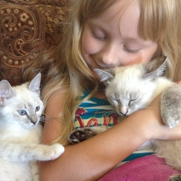 Meet your Posher, Laura - Picture 1 of 1