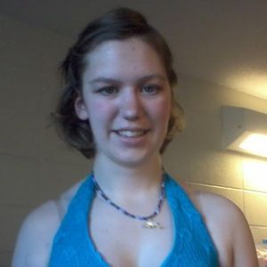 Meet your Posher, Crystal