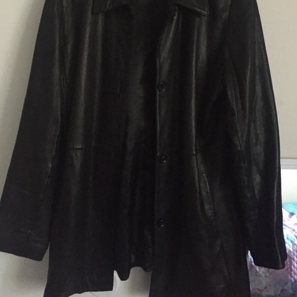 Leather jacket - Picture 1 of 2