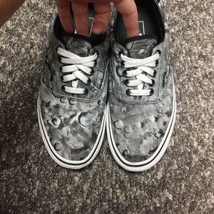 Moon crater vans