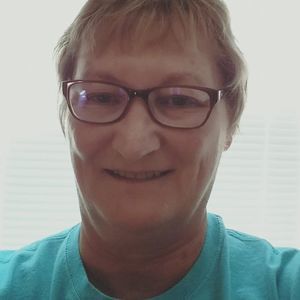 Meet your Posher, Deborah