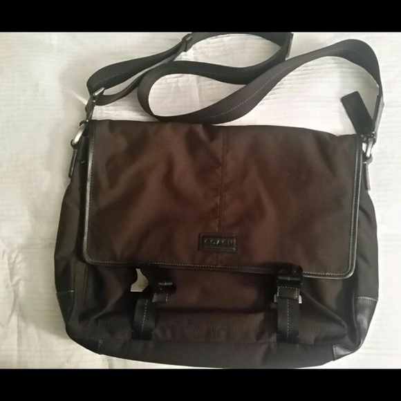 Men's Coach messenger bag - Picture 2 of 4