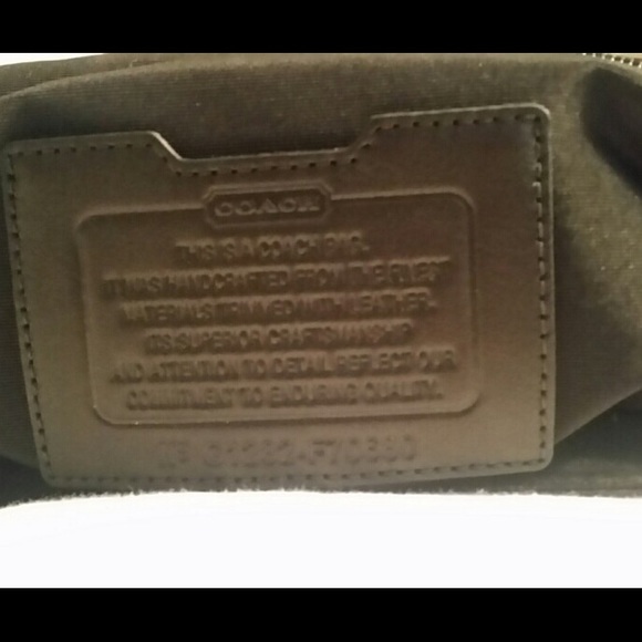 Men's Coach messenger bag - Picture 3 of 4
