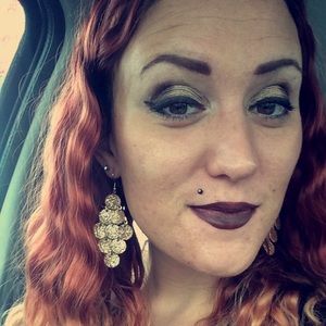 Meet your Posher, Catrina