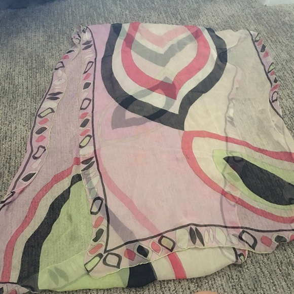 Emilio pucci scarf