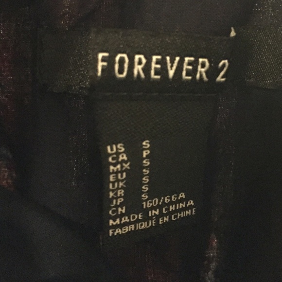 💗Host Pick💗Forever 21 rose print skirt sz S - Picture 4 of 4