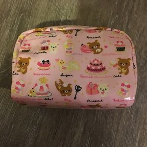 Rilakkuma meets sweets pouch