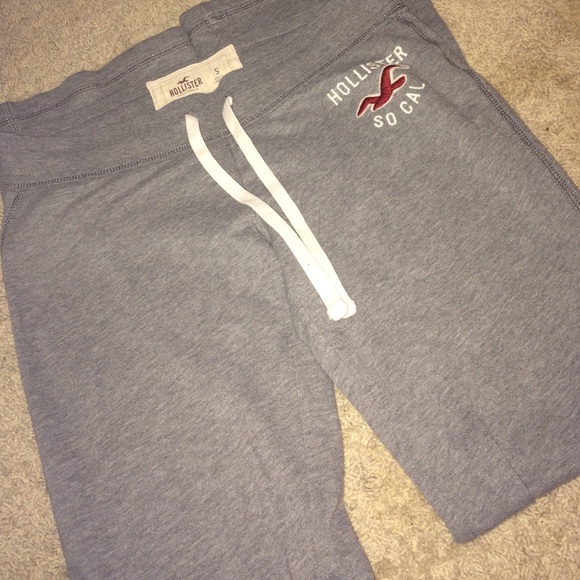 Hollister sweats