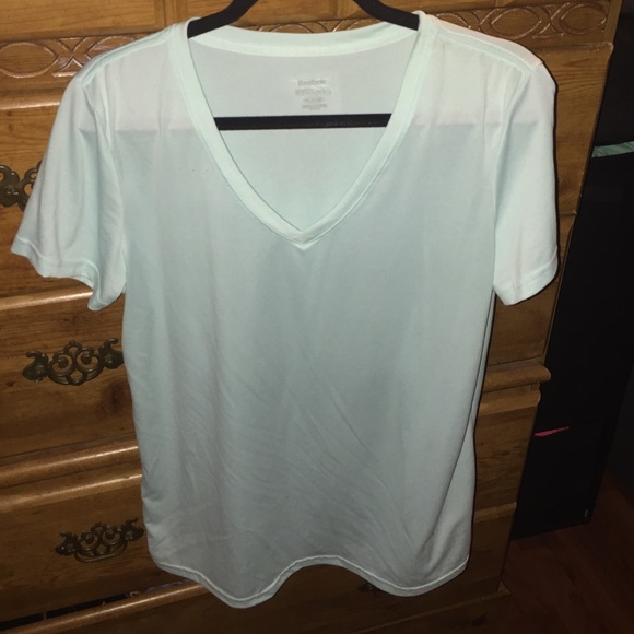 Reebok Tops - Reebok PlayDry Workout Tshirt