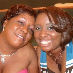 Meet your Posher, Angela