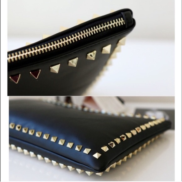 🎉HP 05/06/17🎉💕Large Studded Clutch/Wristlet💕 - Picture 2 of 4