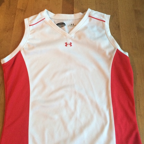 Under Armour Sleeveless Work-out tank