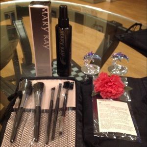 Marykay Brush collection