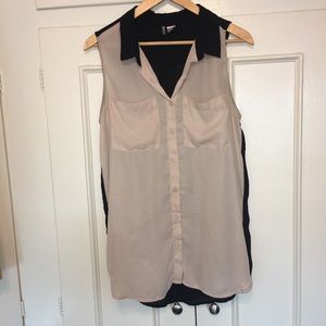 H&M Sleeveless Chiffon Collared Blouse
