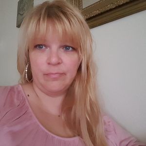 Meet your Posher, Cheryl