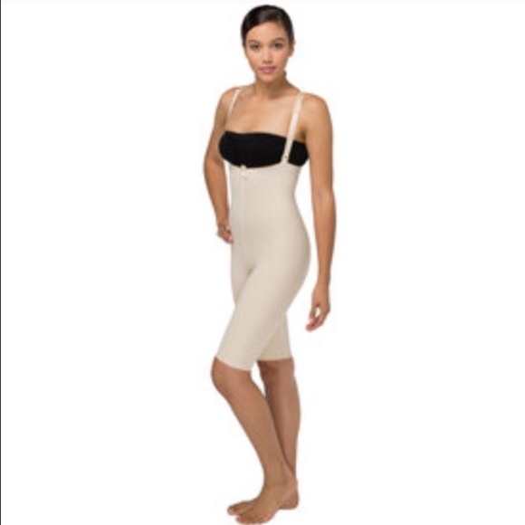 SPANX Other - 🎉SALE🎉Compression Garment Above the knee