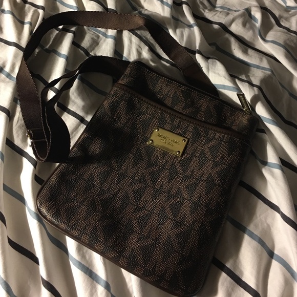 Cross body