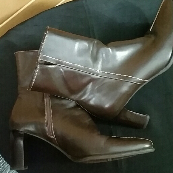 Leather Franco Sarto boots - Picture 2 of 4