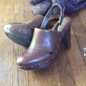 Sale! Brown mules with wood heel