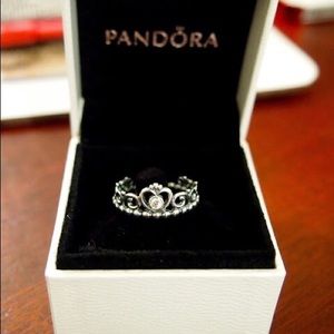Pandora ring love it but too big for me size 9