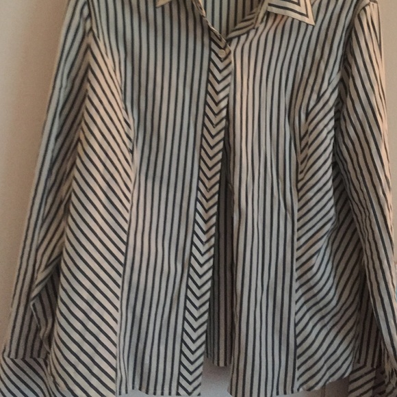 shirt - Picture 1 of 1