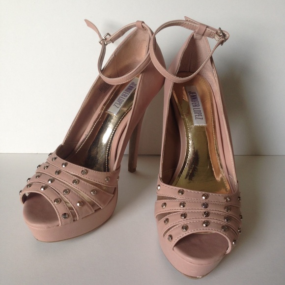 Nude Ankle Strap Stilettos by JLO sz 8 EUC