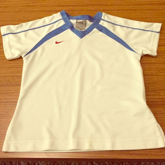 Girls Nike Dry Fit Shirt!!