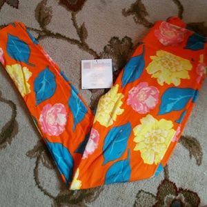 New! Lularoe OS Leggings