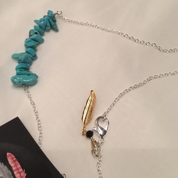 Turquoise Gem Necklace - Picture 3 of 3