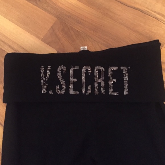 Victoria's Secret Sequin Favorite Yoga Pant