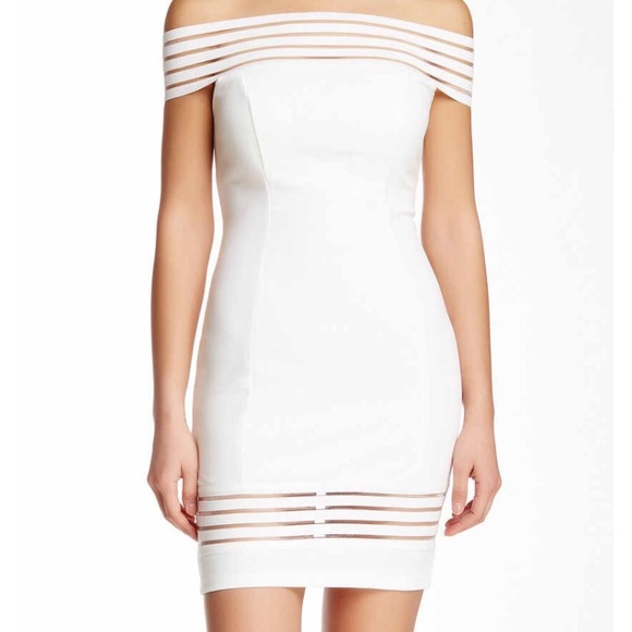 Off the Shoulder Dress - Picture 2 of 3