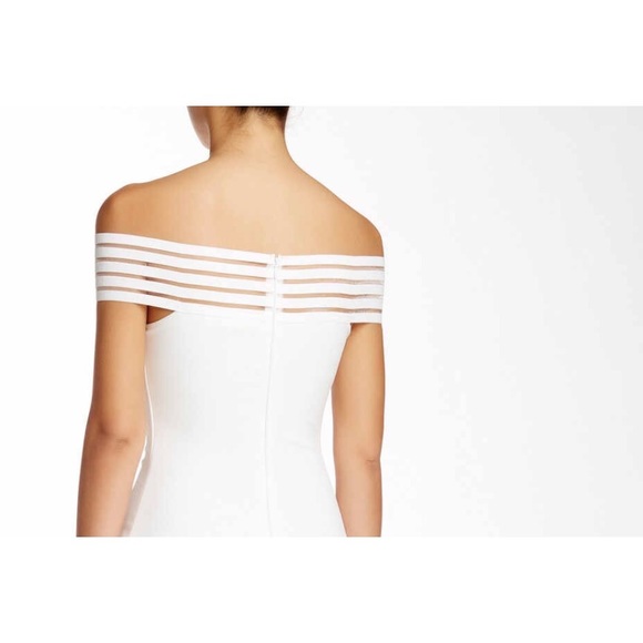 Off the Shoulder Dress - Picture 3 of 3