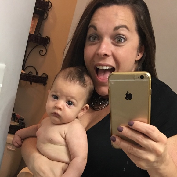 Meet your Posher, Ashley - Picture 2 of 8