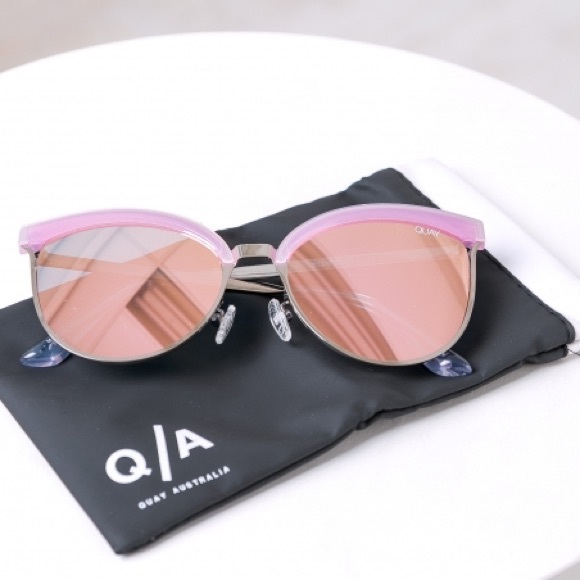 NBF ❤️ Quay Australia Stardust Pink Sunglasses - Picture 4 of 4