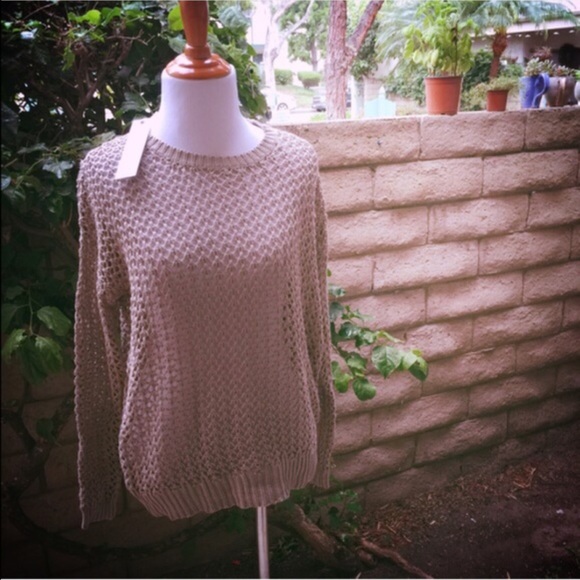 🚨1 HR SALE🚨LF Open Weave Sweater - Picture 3 of 3