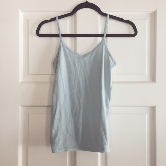 Two soft camisoles MOVING SALE - Picture 3 of 4