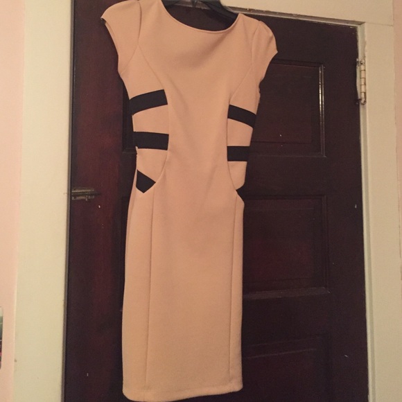 Tan and black dress - Picture 1 of 2