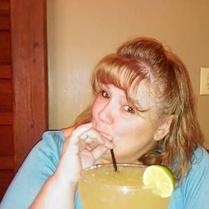 Meet your Posher, Roxanna