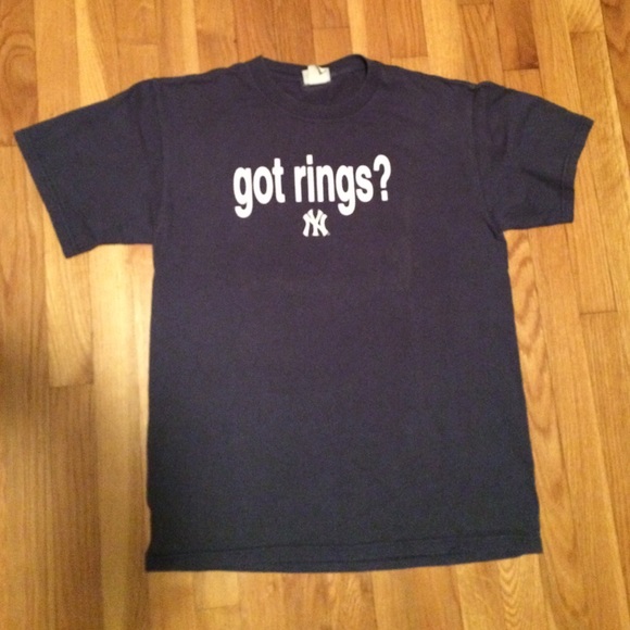 YANKEES T!